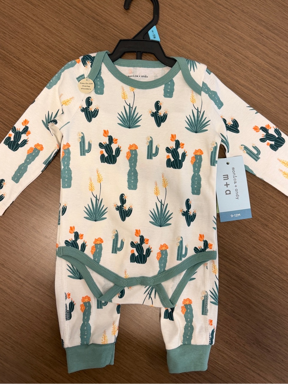 NWT Monica + Andy Organic The First Moves BLOOING CACTUS set (Set 9-12 months)